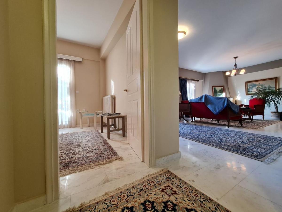 Papastavrou Apartments كالافريتا المظهر الخارجي الصورة
