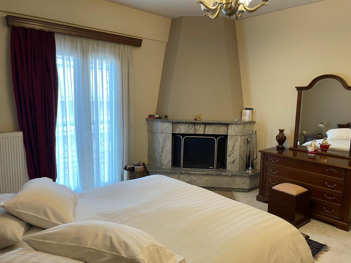 Papastavrou Apartments كالافريتا المظهر الخارجي الصورة