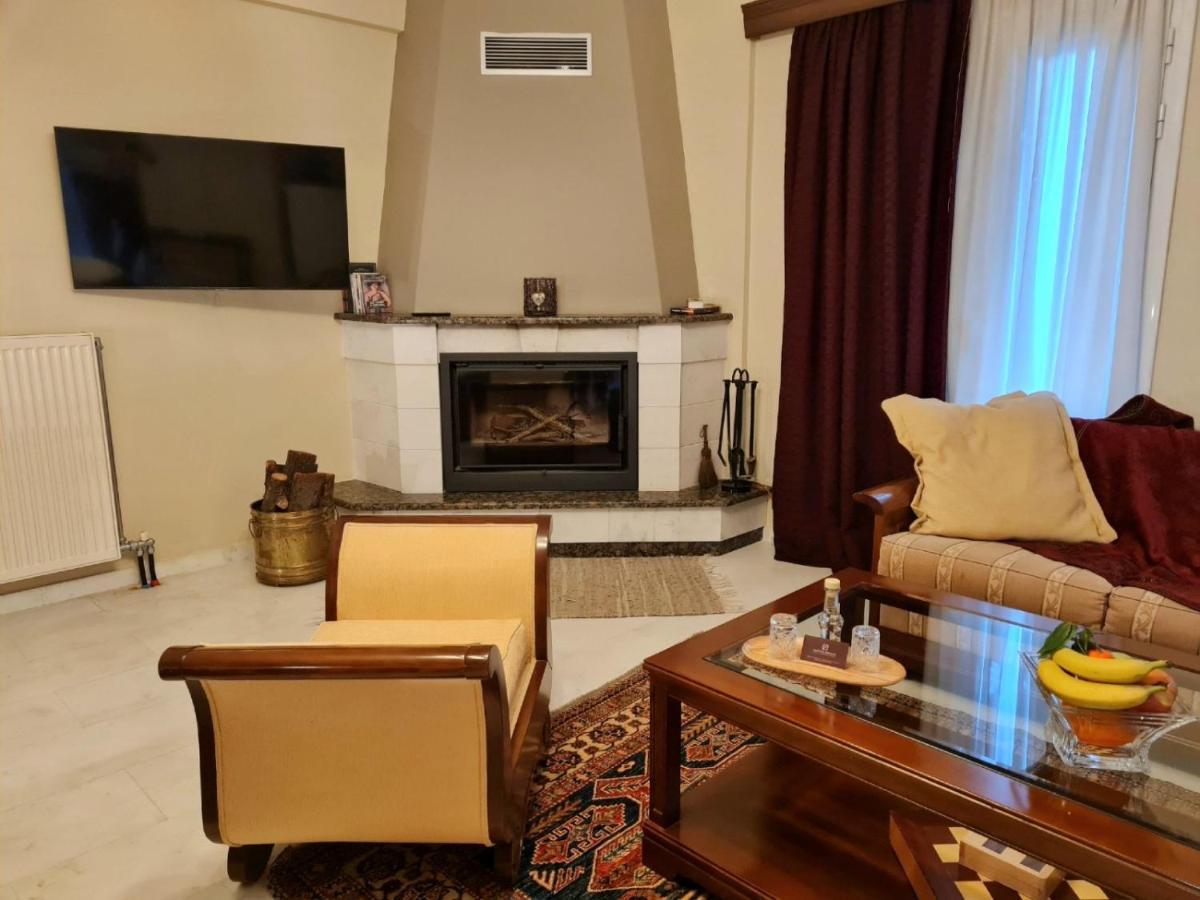 Papastavrou Apartments كالافريتا المظهر الخارجي الصورة